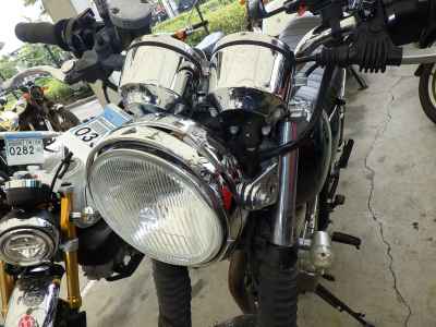 Yamaha SR400 2010