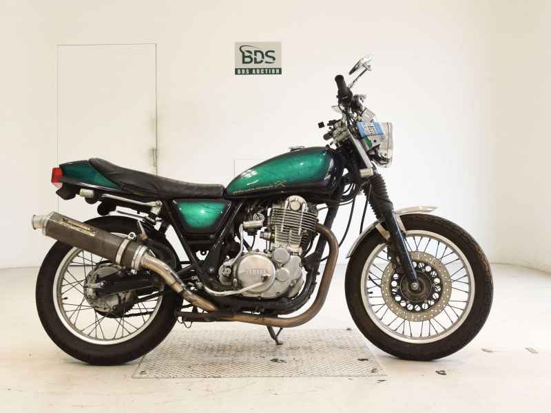 Yamaha SR400 2010
