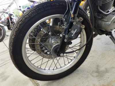 Yamaha SR400 2010