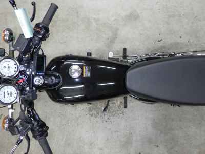 Yamaha SR400 2019
