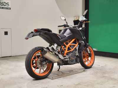 KTM 390 Duke 2015