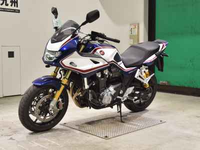 Honda CB1300SF 2021