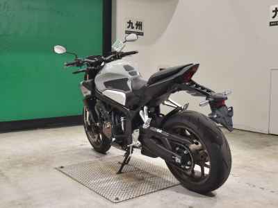 Honda CB650R 2024