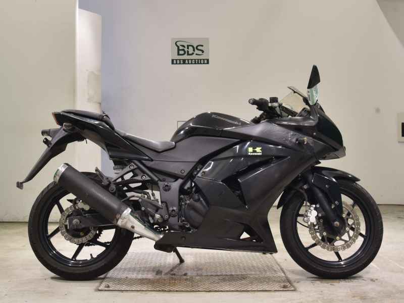 Kawasaki Ninja 250R 2012