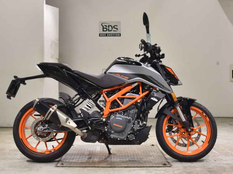 KTM 390 Duke 2023