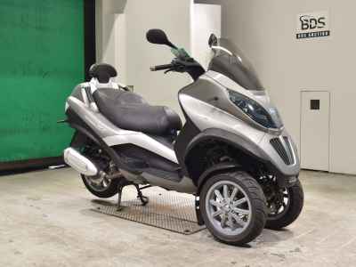 Piaggio MP3 250
