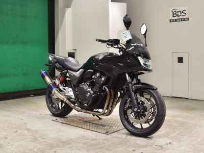 Honda CB400 Super Boldor 2019
