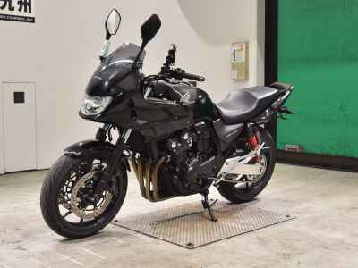 Honda CB400 Super Boldor 2019