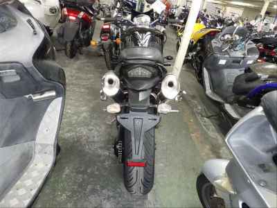Triumph Speed Triple 1050 2005