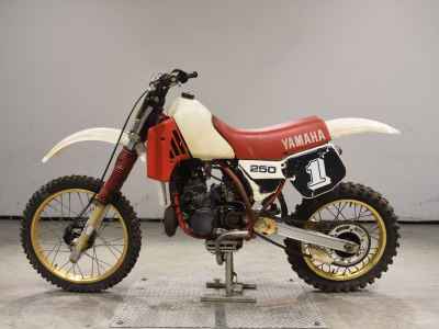 Yamaha YZ250
