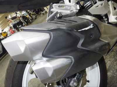 Honda CBR250RR 2023