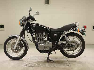 Yamaha SR400 2010