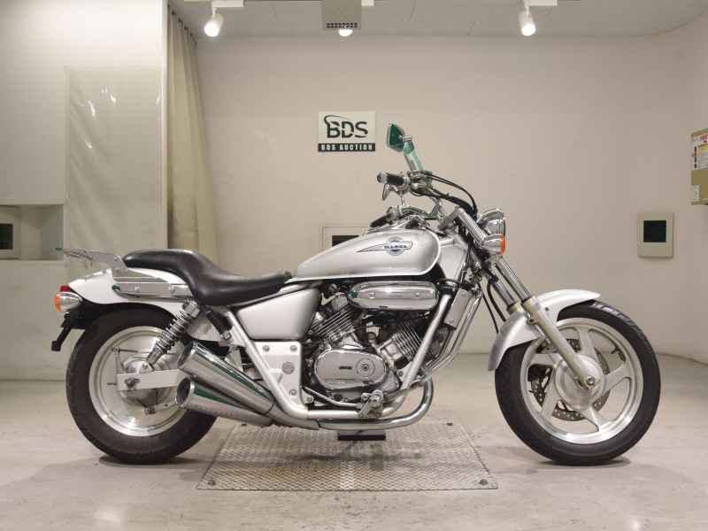 Honda Magna 250