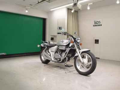 Honda Magna 250