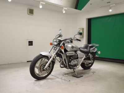 Honda Magna 250