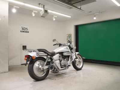 Honda Magna 250