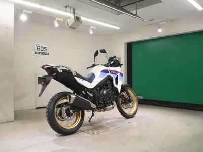Honda Transalp 750 2025