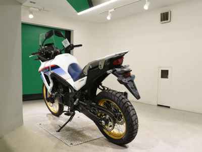Honda Transalp 750 2025