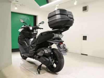 BMW C400GT 2025