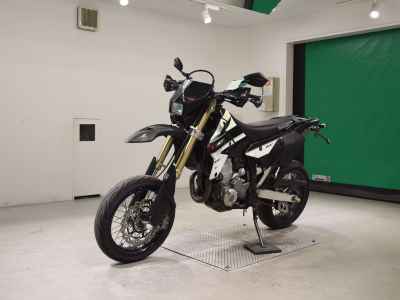 Suzuki DR-Z400SM 2011