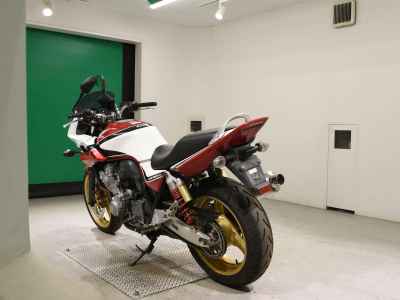 Honda CB400SFV Boldor 2009