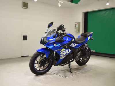 Suzuki GSX250R
