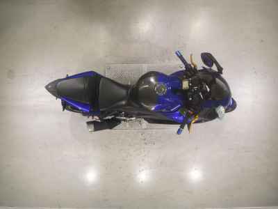 Yamaha YZF-R3 2021