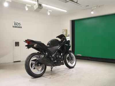 Honda CBR250R A 2011