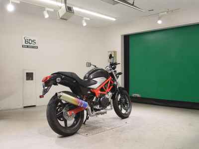 Honda VTR250 2011