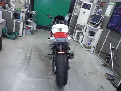 Yamaha YZF-R1