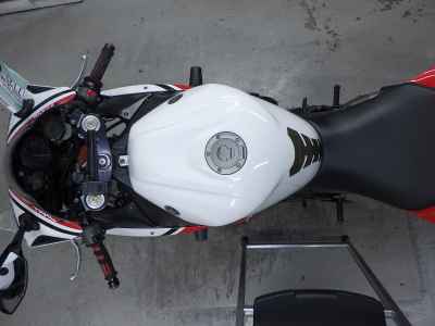 Yamaha YZF-R1