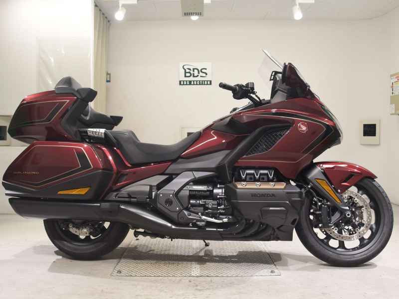 Honda GL1800 Gold Wing Tour DCT 2025