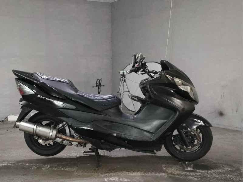 Suzuki Skywave 250S