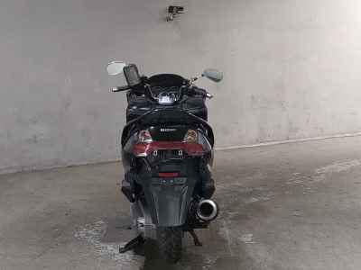 Suzuki Skywave 250S