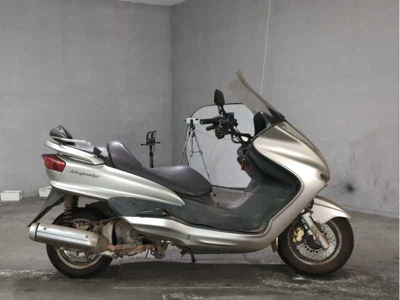 Yamaha Majesty 250