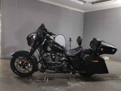 Harley-Davidson FLHXS1870 2021