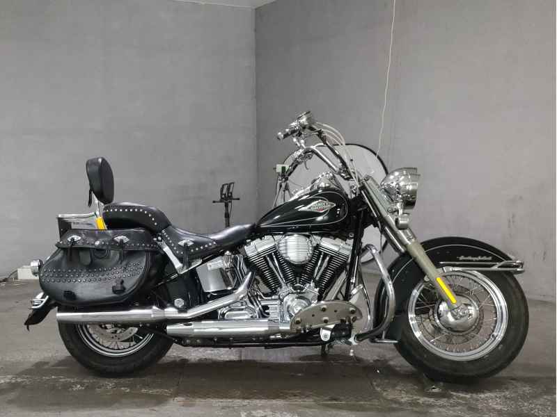 Harley-Davidson FLSTC1580 2008