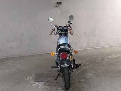 Honda CB400 2022