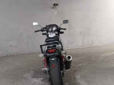 Honda X4 2005