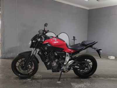 Yamaha MT-07 2015