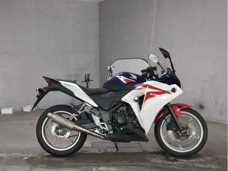 Honda CBR250R