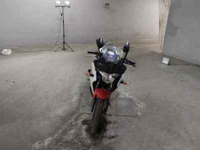 Honda CBR250R