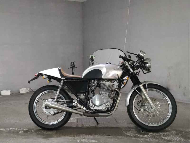 Honda CB400SS 2006