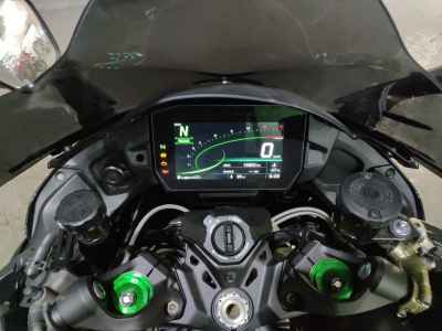 Kawasaki Ninja H2 SX 2023