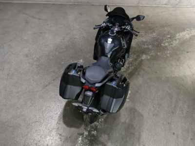 Kawasaki Ninja H2 SX 2023