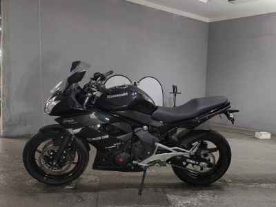 Kawasaki Ninja 400R 2010