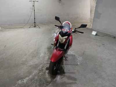 Suzuki GSR250
