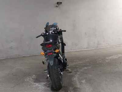 Honda CBR400R 2016