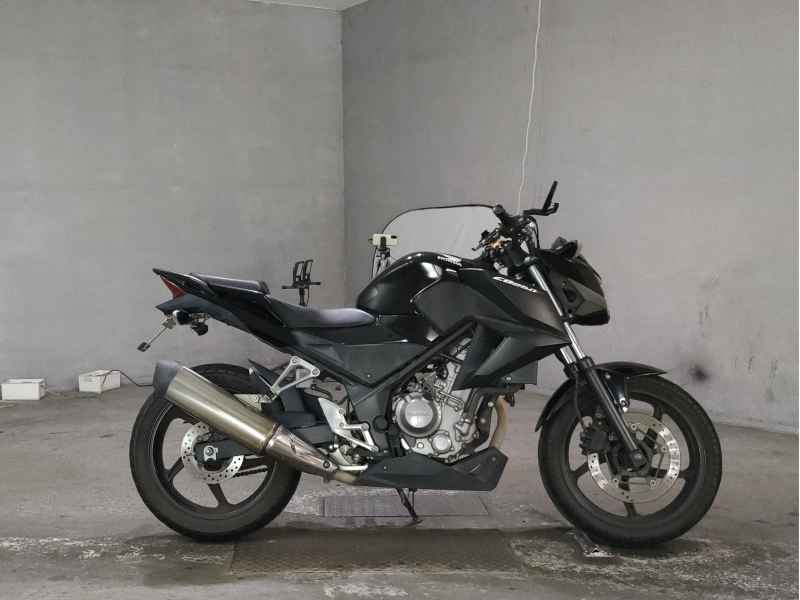 Honda CB250F 2015