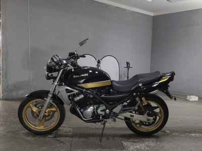 Kawasaki Balius ZR250